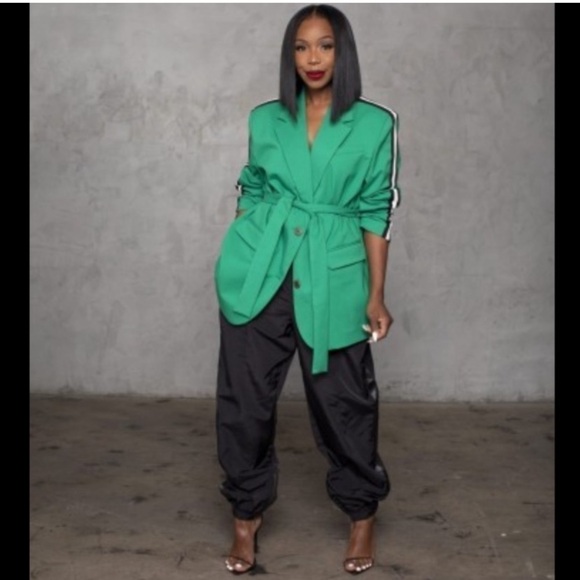 Future Collective with Kahlana Barfield Nylon Track Pants L Black NWT - Picture 1 of 7